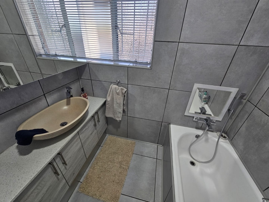4 Bedroom Property for Sale in Sasolburg Ext 23 Free State